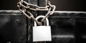 Σήμα κινδύνου από τους εκπαιδευτικούς: «Μην κλείσετε σχολεία στην Κοζάνη – Η περιοχή ερημώνει»