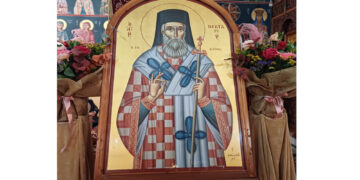 Πανηγυρική Θεία Λειτουργία στο παρεκκλήσι του Αγίου Νεκτάριου Ασβεστόπετρας την Κυριακή 9/11