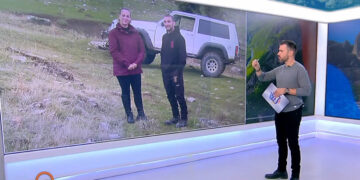 «Όπου Υπάρχει Ελλάδα»: Ο 28χρονος που μαζί με τους γονείς του αποτελούν τους μοναδικούς κατοίκους της Αετιάς Βασιλίτσας