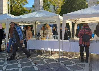 Οι πολίτες της Πτολεμαΐδας ενημερώνονται για τη σωστή διατροφή και τον διαβήτη