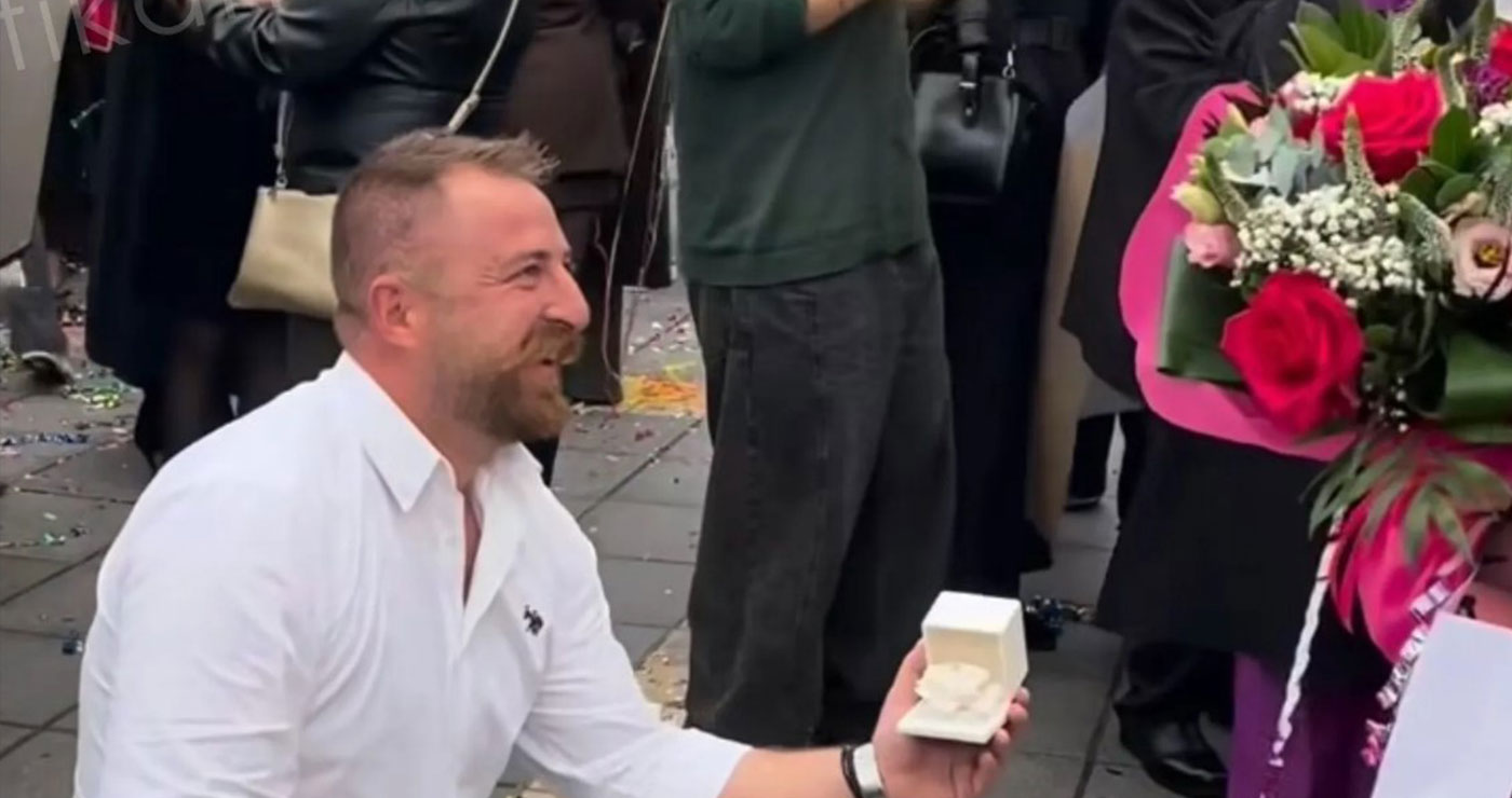 Πτυχίο και βέρες: Η πρόταση γάμου που «έκλεψε» την παράσταση στη σημερινή ορκωμοσία στην Κοζάνη