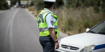 Εντατικοί έλεγχοι στη Δυτική Μακεδονία: 157 τροχονομικοί έλεγχοι για τη μη χρήση κράνους