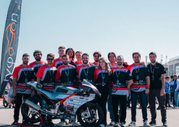 Την 8η θέση κατέκτησε η φοιτητική ομάδα «Tyφoon» στον διεθνή διαγωνισμό MotoStudent 2025