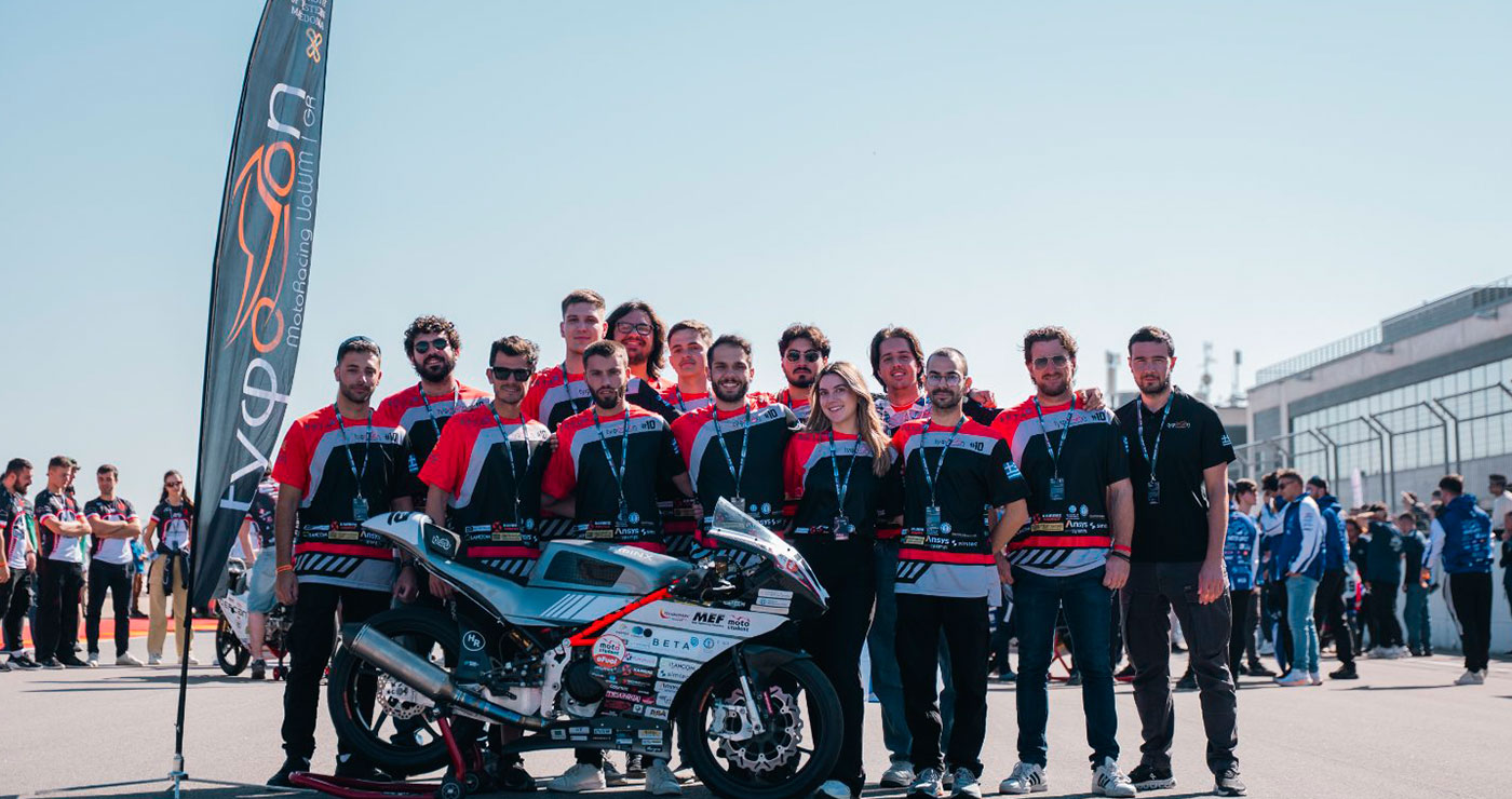 Την 8η θέση κατέκτησε η φοιτητική ομάδα «Tyφoon» στον διεθνή διαγωνισμό MotoStudent 2025