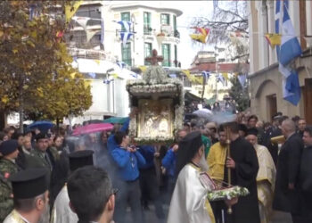 Η Κοζάνη τίμησε τον πολιούχο της Άγιο Νικόλαο – Με λαμπρότητα η πανήγυρη στον Μητροπολιτικό Ναό (Βίντεο Top Channel)