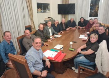 Δήμος Κοζάνης: Και με τον αστυφύλακα και με τον χωροφύλακα οι έξι Πρόεδροι για τα 632.000 ευρώ των ΑΠΕ: «Είτε έτσι, είτε αλλιώς το αποτέλεσμα είναι το ίδιο»