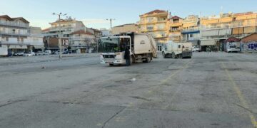 Πτολεμαΐδα: Με θερμοκρασίες κάτω από το μηδέν, τα συνεργεία καθαριότητας του Δήμου Εορδαίας εργάζονται πυρετωδώς, σήμερα, παραμονή Πρωτοχρονιάς (ρεπορτάζ της Κούλας Πουλασιχίδου)