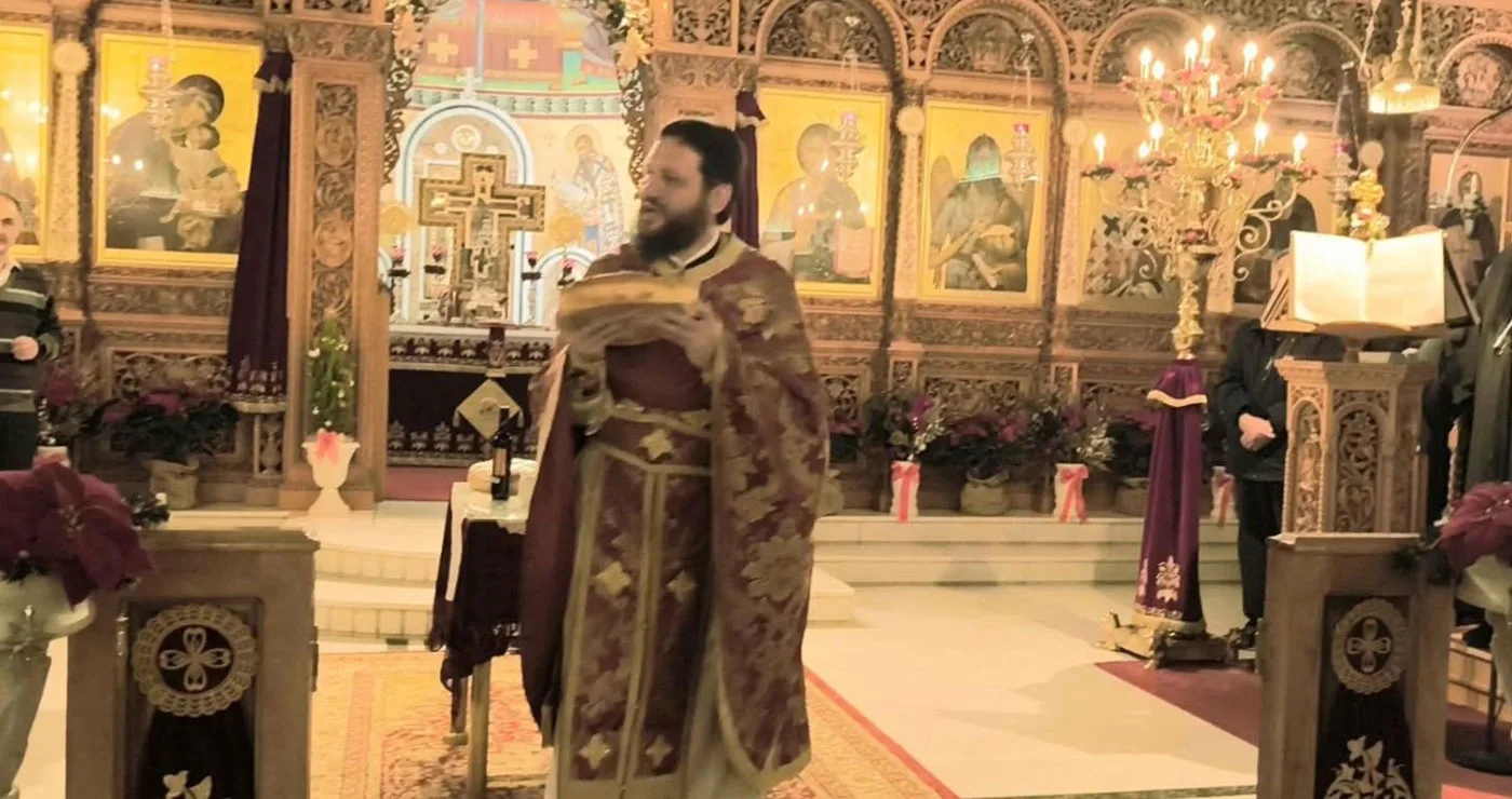 Ακολουθία των Μεγάλων και Βασιλικών Ωρών των Χριστουγέννων, στο Ιερό Ναό Αγίου Στεφάνου και Οσίας Παρασκευής Πτολεμαΐδας! (της Κούλας Πουλασιχίδου)