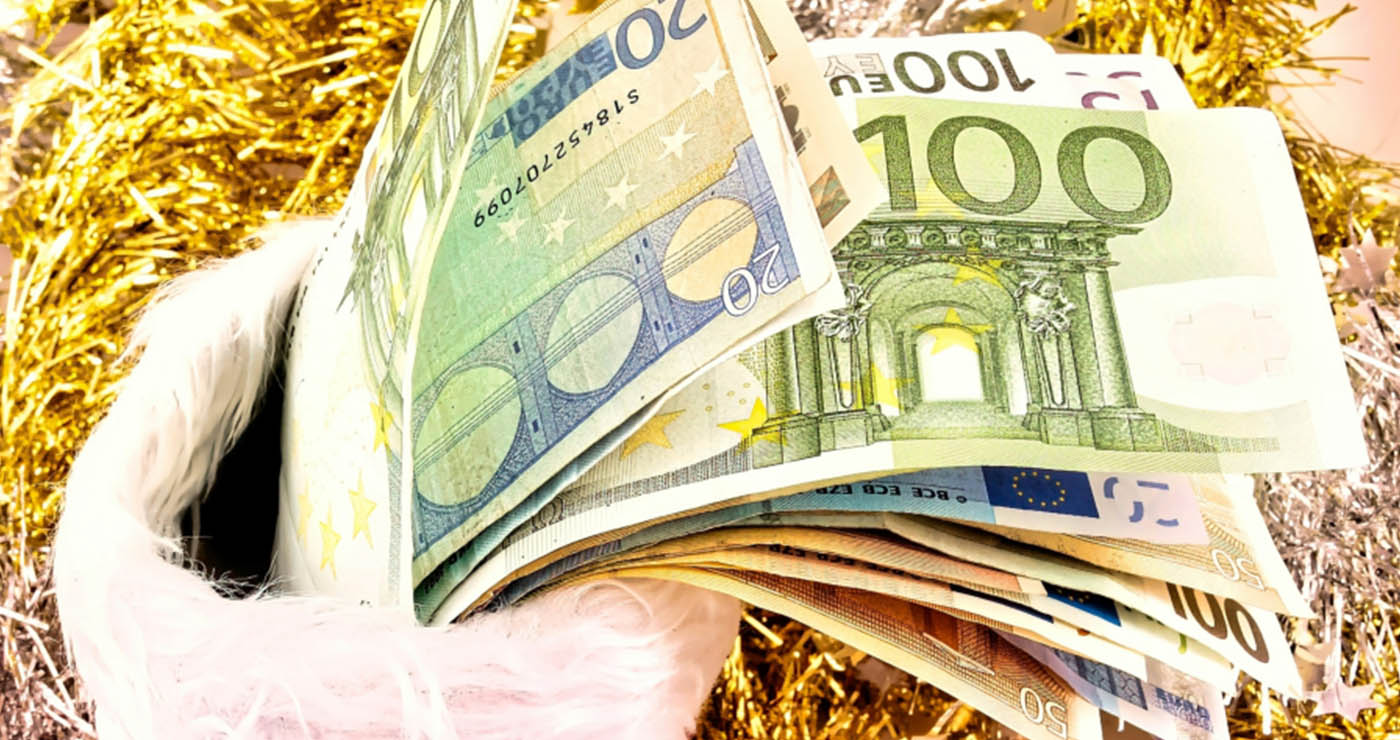 Δώρο Χριστουγέννων: Τι ισχύει και ποιοι το δικαιούνται – Μέχρι πότε πρέπει να πληρωθεί