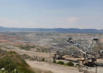 Θεσμικό «ντόμινο» μπλοκάρει την επενδυτική πολιτική σε Δυτική Μακεδονία και Μεγαλόπολη