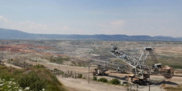 Θεσμικό «ντόμινο» μπλοκάρει την επενδυτική πολιτική σε Δυτική Μακεδονία και Μεγαλόπολη