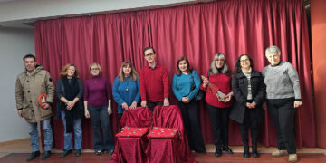 Χριστούγεννα με τον Καρυοθραύστη στο Ειδικό  Δημοτικό Σχολείο Πτολεμαΐδας