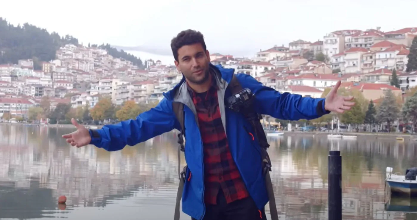 Καστοριά: Βόλτα στην «αρχόντισσα της Μακεδονίας» έκανε η εκπομπή «Χωρίς Χάρτη»