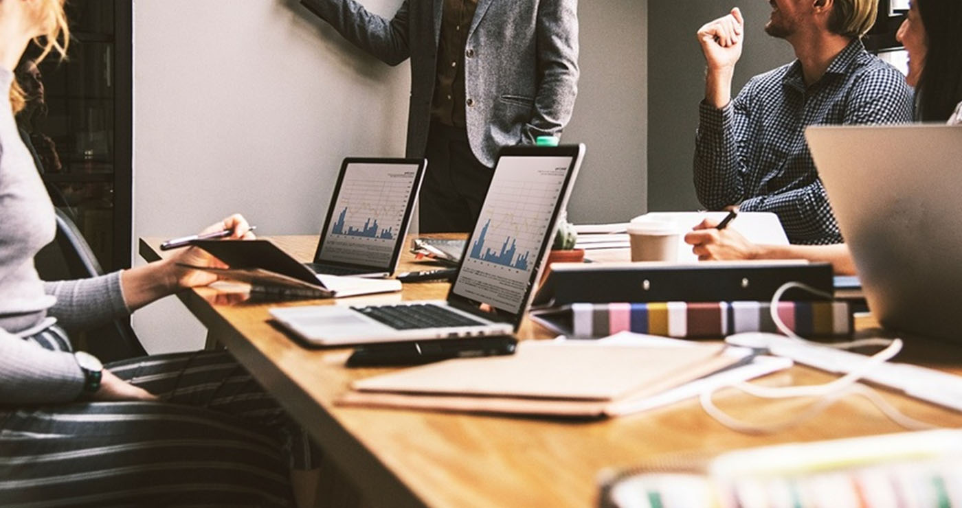 Επιθεώρηση Εργασίας: Ρεκόρ ελέγχων με την αξιοποίηση ψηφιακών εργαλείων – Τι προβλέπεται για το δώρο Χριστουγέννων