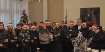 Χριστουγεννιάτικα Κάλαντα στα Γαλλικά στο Δημαρχείο Εορδαίας