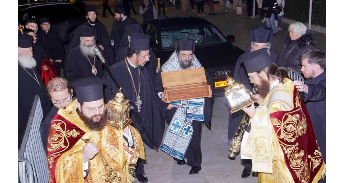 Το Ιερό Λείψανο της Οσίας Σοφίας της εν Κλεισούρα στα Τρίκαλα, στην Αθήνα, στον Πειραιά και στη Ναύπακτο (Φωτογραφίες)