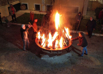 Πτολεμαΐδα: Κόλντα Μπάμπω στον Οικισμό Καρδιάς (ΦΩΤΟ)