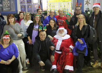 Χαμόγελα και δώρα για τα παιδιά της Κολυμβητικής Ένωσης Κοζάνης στη Χριστουγεννιάτικη Γιορτή