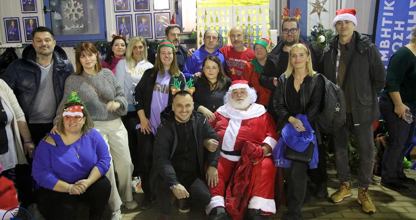 Χαμόγελα και δώρα για τα παιδιά της Κολυμβητικής Ένωσης Κοζάνης στη Χριστουγεννιάτικη Γιορτή