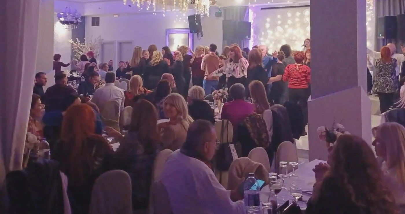 Επιτυχημένος ο χορός του Συλλόγου Κομμωτών Πτολεμαΐδας (Φωτογραφίες)