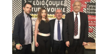 Ο Βουλευτής Κοζάνης Μιχάλης Παπαδόπουλος αποχαιρετά τον αγαπημένο του φίλο Κοσμά Πουγαρίδη