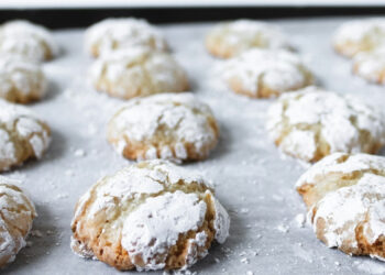 Τα Χριστουγεννιάτικα γλυκά στην Ελλάδα – Παράδοση, συμβολισμοί και ιδιαιτερότητες