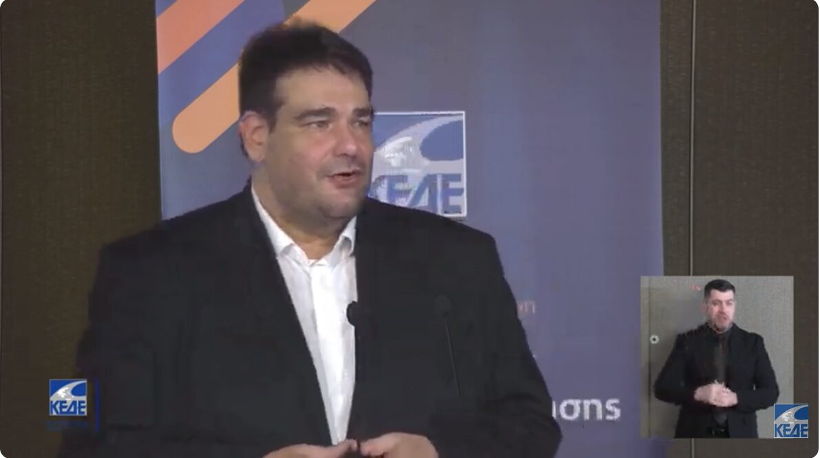 Λιβάνιος: «Ο δεύτερος γύρος των εκλογών θολώνει τη δημοκρατική νομιμοποίηση»- Μήνυμα για ισχυροποίηση των Δημάρχων