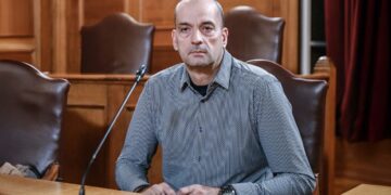 Μαγειρίας στην εξεταστική για ΟΠΕΚΕΠΕ: «Με λεφτά που μου δώρισε η μάνα μου αγόρασα τη Ferrari»