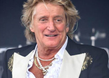 Η ”Μουσική Γωνιά” του Μίλτου Ηλιάδη στο e-ptolemeos.gr: Rod Stewart – Crazy About Her