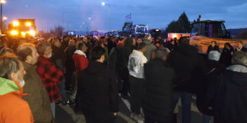 Συνέλευση σήμερα στο μπλόκο Φιλώτα – Στήριξη στο μπλόκο του Τελωνείου Νίκης την Τετάρτη