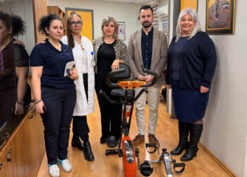 Δωρεά εξοπλισμού ήπιας άσκησης από το WinCancer στο Ογκολογικό και Νεφρολογικό Τμήμα του Μποδοσάκειου