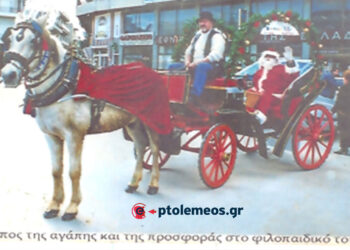 Ο Μπάμπης Καραφουλίδης με το υπέροχο παϊτόνι του και τον προσωπικό του Άγιο Βασίλη, 2003 – Από τη στήλη του Γ. Καζαντζή στον ΠΑΛΜΟ