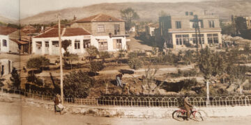Δείτε πως έμοιαζε το Παλιό Πάρκο Πτολεμαΐδας το 1954 (Εικόνες)