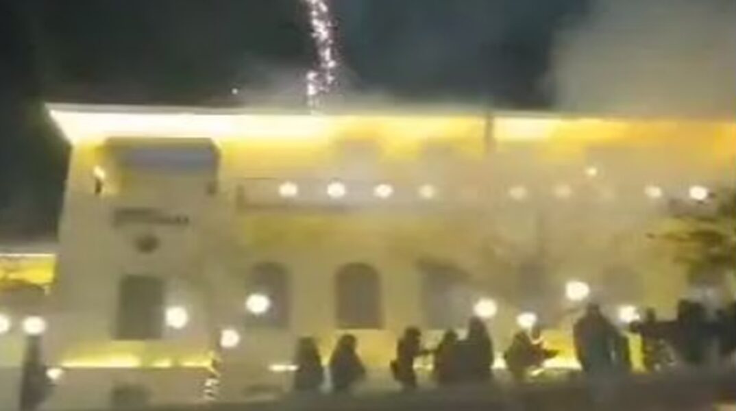 Κοκκαλιάρης- Ιωαννίδης «έδειξαν» την Περιφέρεια ως υπεύθυνη για τα πυροτεχνήματα- «Δεν υπογράψαμε εμείς τη σύμβαση…»