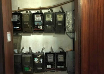 Το κόλπο με τους δήθεν υπαλλήλους της ΔΕΔΔΗΕ που ξαφρίζουν τα σπίτια – Γιατί πιάνει σχεδόν πάντα