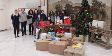 Οι μαθητές του 1ου ΓΕΛ Πτολεμαΐδας συγκέντρωσαν τρόφιμα για τον Καλό Σαμαρείτη