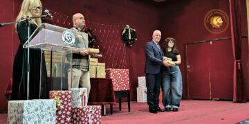 Δήμος Αμυνταίου: Τελετή βράβευσης των επιτυχόντων στις Πανελλαδικές Εξετάσεις των ετών ’23-253