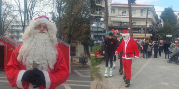 Σε μία  Χριστουγεννιάτικη ατμόσφαιρα διασκέδασαν οι μικροί επισκέπτες του Παλιού  Πάρκου  Πτολεμαΐδας! (Ρεπορτάζ της Κούλας Πουλασιχίδου)