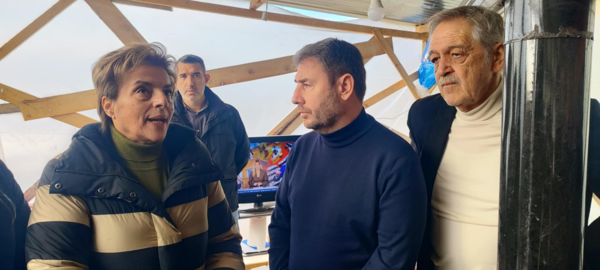 Στο μπλόκο του Φιλώτα ο Νίκος Ανδουλάκης- «Φθηνό ρεύμα και ενεργειακός χώρος στους παραγωγούς»