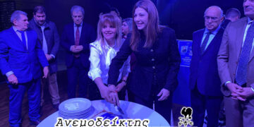 Μήπως να καθιερώσουν τη… μηνιαία κοπή πίτας  στη Νέα Δημοκρατία; – Ο Ανεμοδείκτης σχολιάζει (27/1)