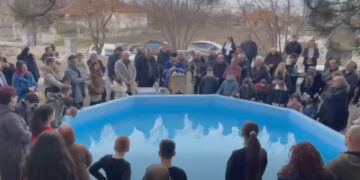 Τα Άγια Θεοφάνεια στο Αντίγονο (Βίντεο)