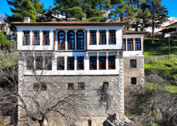4 αρχοντικά της Δυτικής Μακεδονίας που αξίζει να επισκεφθείτε