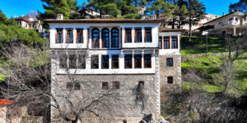 4 αρχοντικά της Δυτικής Μακεδονίας που αξίζει να επισκεφθείτε
