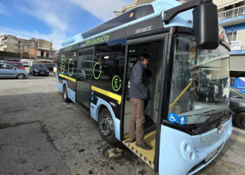 Η Πτολεμαΐδα περνά στο μέλλον: Το πρώτο ηλεκτρικό λεωφορείο στην αστική συγκοινωνία του Δήμου Εορδαίας! (ρεπορτάζ της Κούλας Πουλασιχίδου)