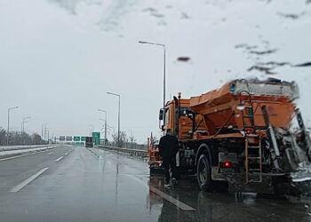 Επί ποδός τα εκχιονιστικά στο δρόμο Κοζάνη – Πτολεμαΐδα