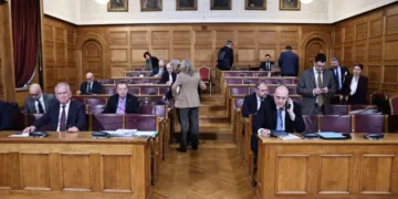 Εξεταστική ΟΠΕΚΕΠΕ: Καταγγελίες από την Χαλικιά για Βάρρα, Σημανδράκο και Τυχεροπούλου