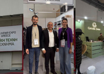 Δυναμική παρουσία της Δυτικής Μακεδονίας στην Αθήνα: 14 εκθέτες ανέδειξαν τη λαϊκή τέχνη, το χειροποίητο και τη δημιουργική επιχειρηματικότητα