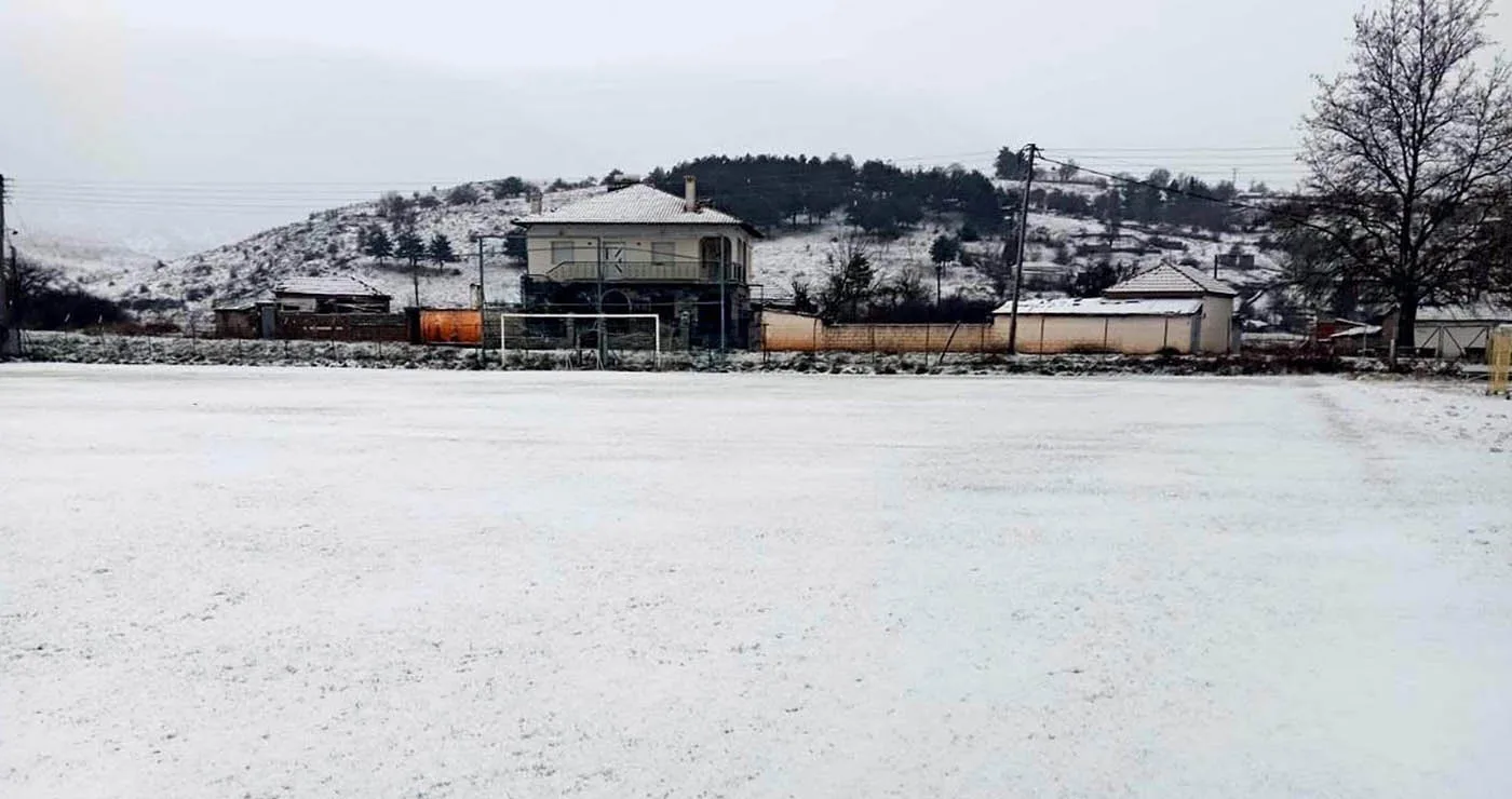 Στα λευκά το γήπεδο της Γαλατινής – Αναβάλλεται ο αγώνας με τον ΠΑΟΚ Κοίλων Β