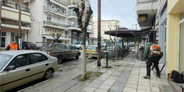 Σε πλήρη εξέλιξη οι εργασίες κλαδέματος από την Αντιδημαρχία Πρασίνου στην Οδό 25ης Μαρτίου στην Πτολεμαΐδα (ρεπορτάζ της Κούλας Πουλασιχίδου)