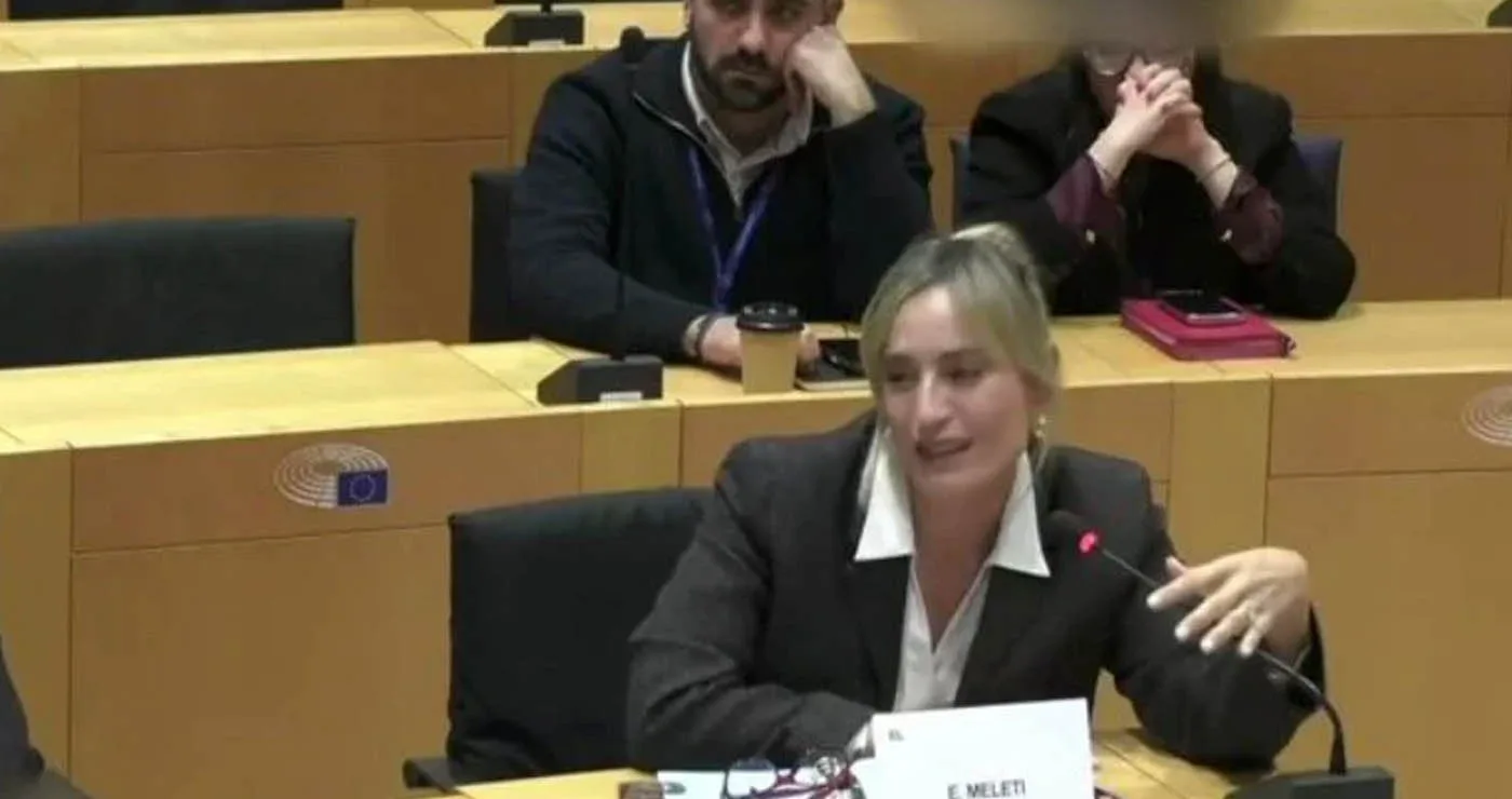 Ξέσπασε σε κλάματα στο Ευρωκοινοβούλιο η Ελεονώρα Μελέτη: «Έχω υπάρξει θύμα σωματικής κακοποίησης»